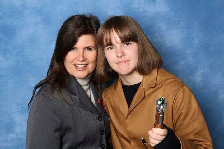  happy birthday Sophie Aldred, I hope you have a fantastic day! 