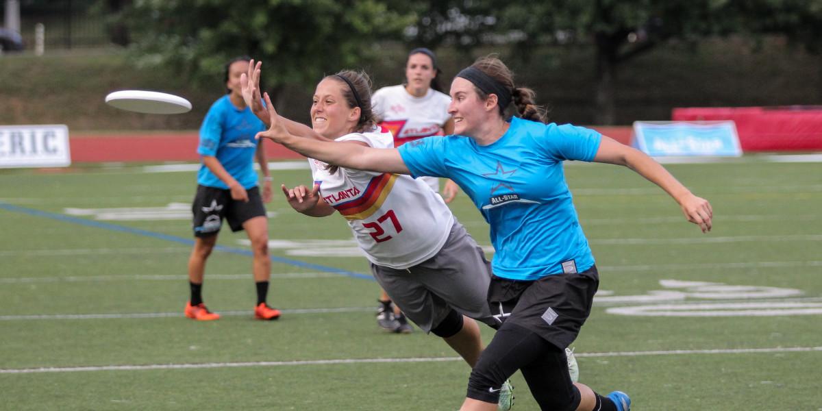 skydmagazine's tweet photo. Here's how to make defense more intense at practice. http://t.co/UtQbzhzBPY http://t.co/0wS2iWHCZ3