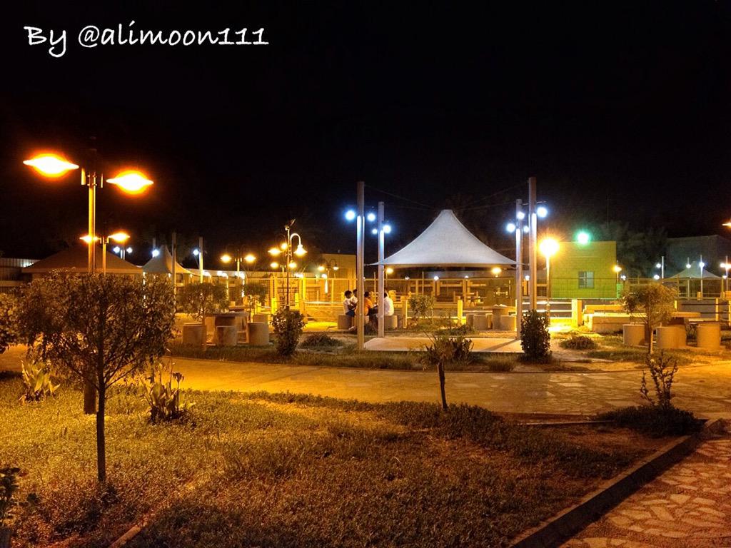 alimoon111's tweet photo. في عتمة الليل تتلألأ عين الجوهرية
والبقية الباقية من عيون #الأحساء
#البطالية

تفتح للزوار :
من 6 حتى 12
ومن 4 حتى 10م http://t.co/O7virv4rj6