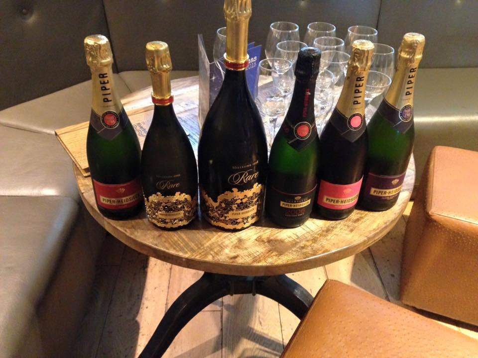 PHeidsieckUK's tweet photo. In Nottingham today showing our range including IWC Champion of Champions Rare 98 @MatthewClarkLtd #WhyWeLoveSummer http://t.co/rlzKVc5Vxq