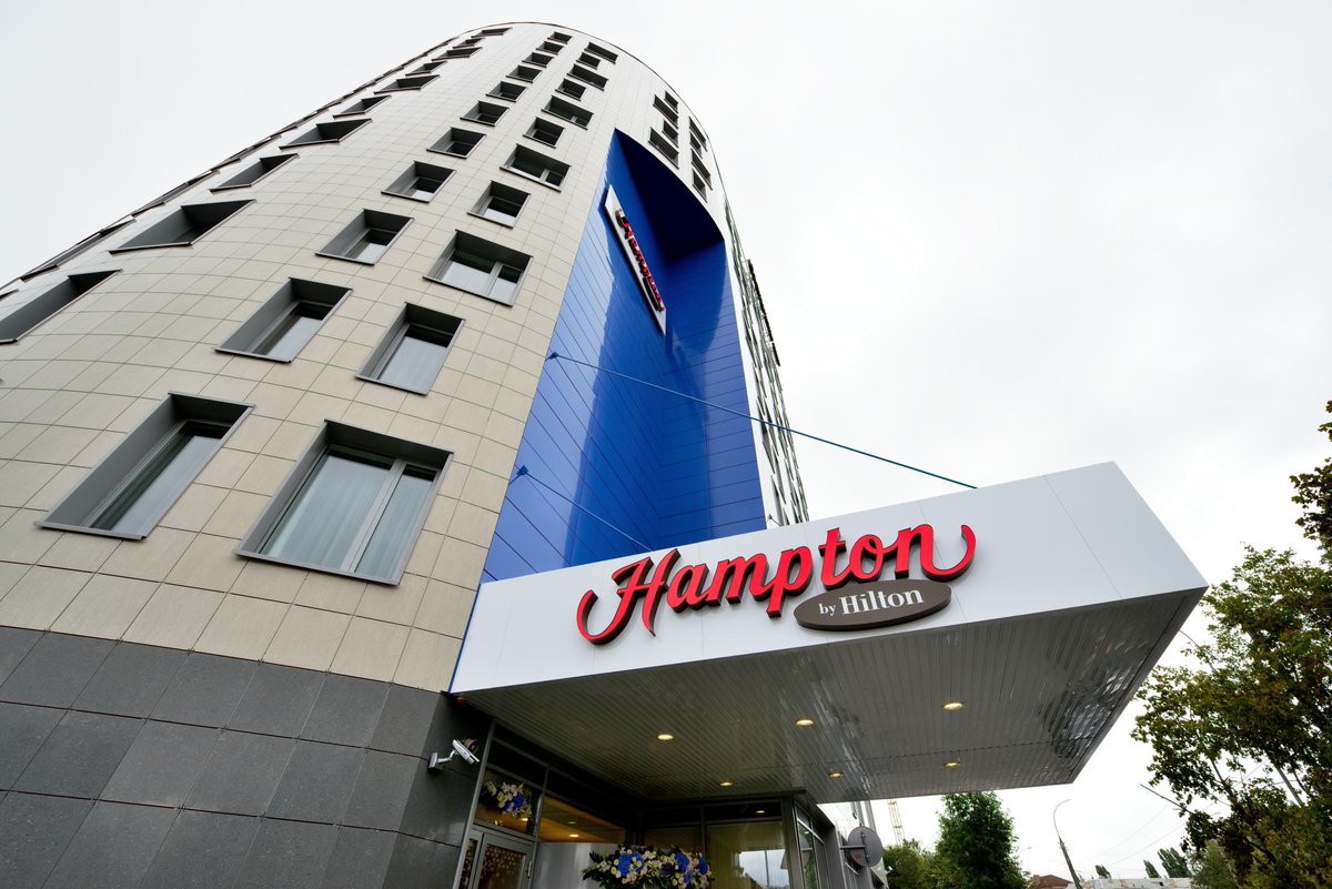 OSNOVA_Group's tweet image. Hampton by Hilton Voronezh вошел в тройку лидеров среди отелей бренда Hampton abireg.ru/n_48218.html