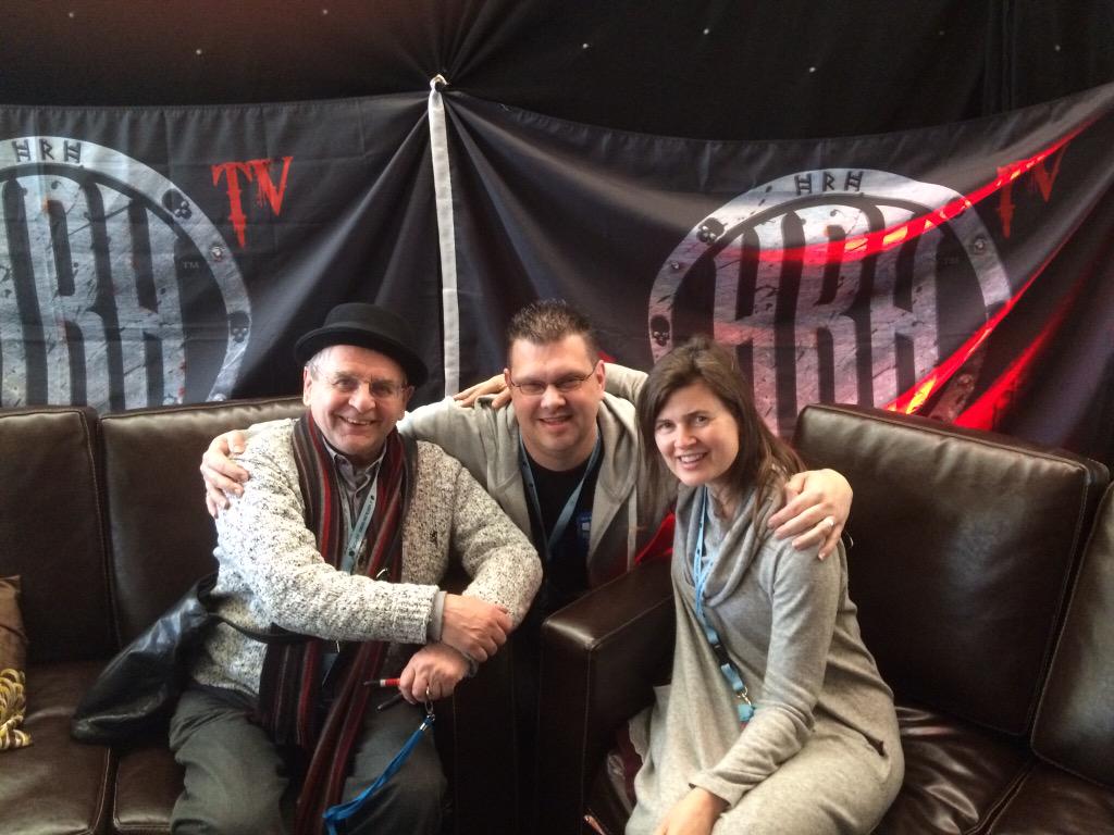 Big HAPPY BIRTHDAY to & was lovely meeting you at earlier this year 