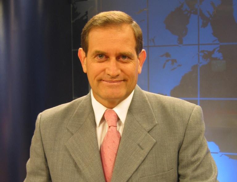 TendenciasGYE's tweet photo. Eduardo González falleció tras nuevo infarto cerebral: http://t.co/04IyVuHy3C http://t.co/4pCJLHgVVE
Fuente: @eluniversocom