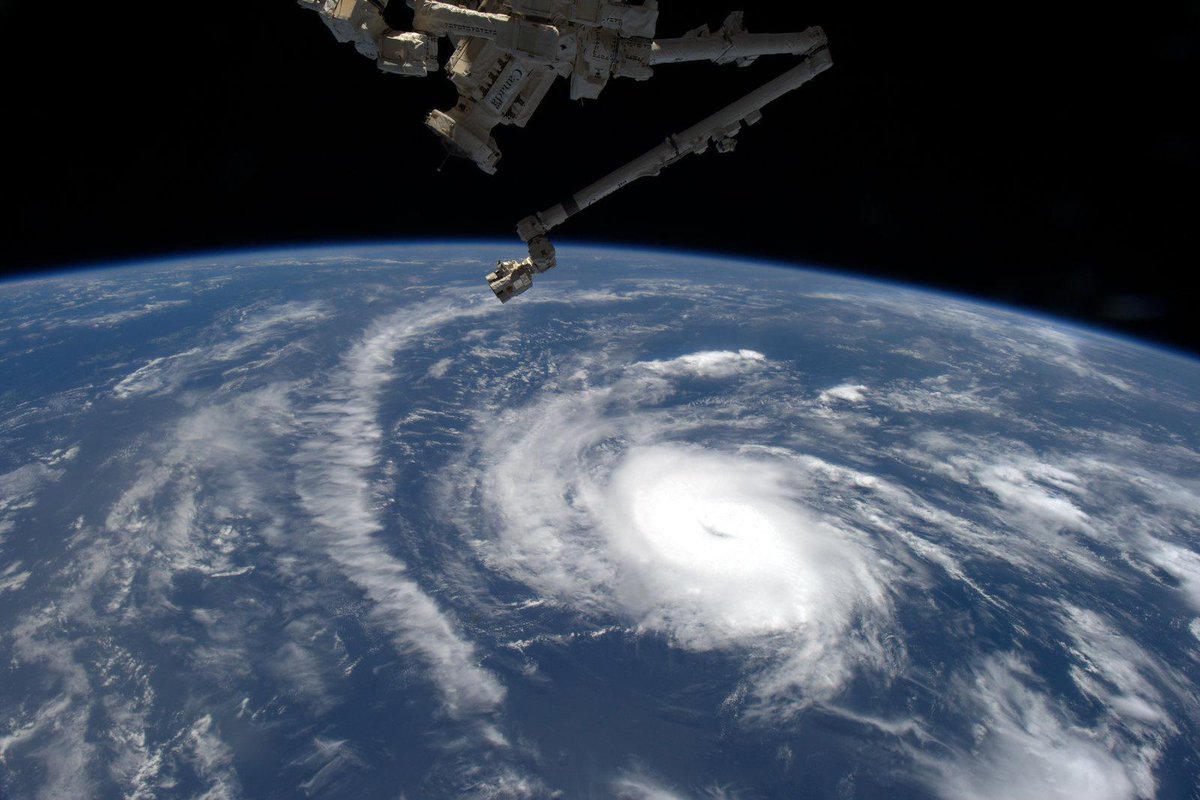 StationCDRKelly's tweet photo. #HurricaneDanny Keeping an eye on you from @space_station. Looks like you're 1st in Atlantic. Stay safe! #YearInSpace http://t.co/8U0ZsEZ482