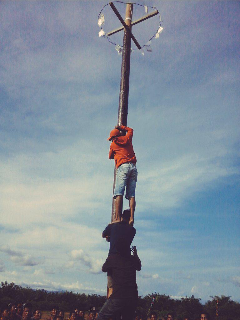 hianzeb's tweet image. #perlombaan tanggal 17 08 15