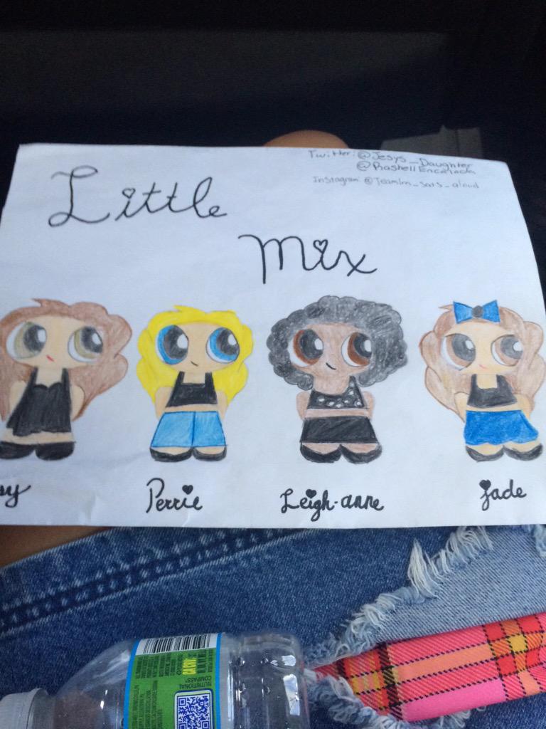 LittleMix's tweet photo. @RashellEncalada @Jesys_daughter you are officially adopted 👍🏽❤️😂 xx http://t.co/DcyaqsHdKO