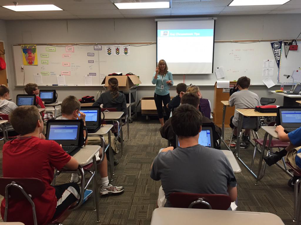 SheridanSchool1's tweet photo. 7th Graders finishing day 2 and taking their Chromebooks home tonight. #dontforgettocharge #elearning #chromies http://t.co/LAbutN9B07