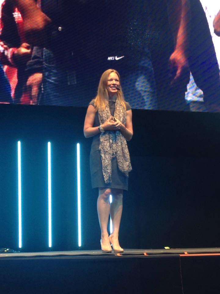 IABMexico's tweet photo. "Ya no existen barreras para crear contenido en video, todos podemos crearlo." Kelly Merryman #IABConecta2015 http://t.co/ZDCKsu4VB4