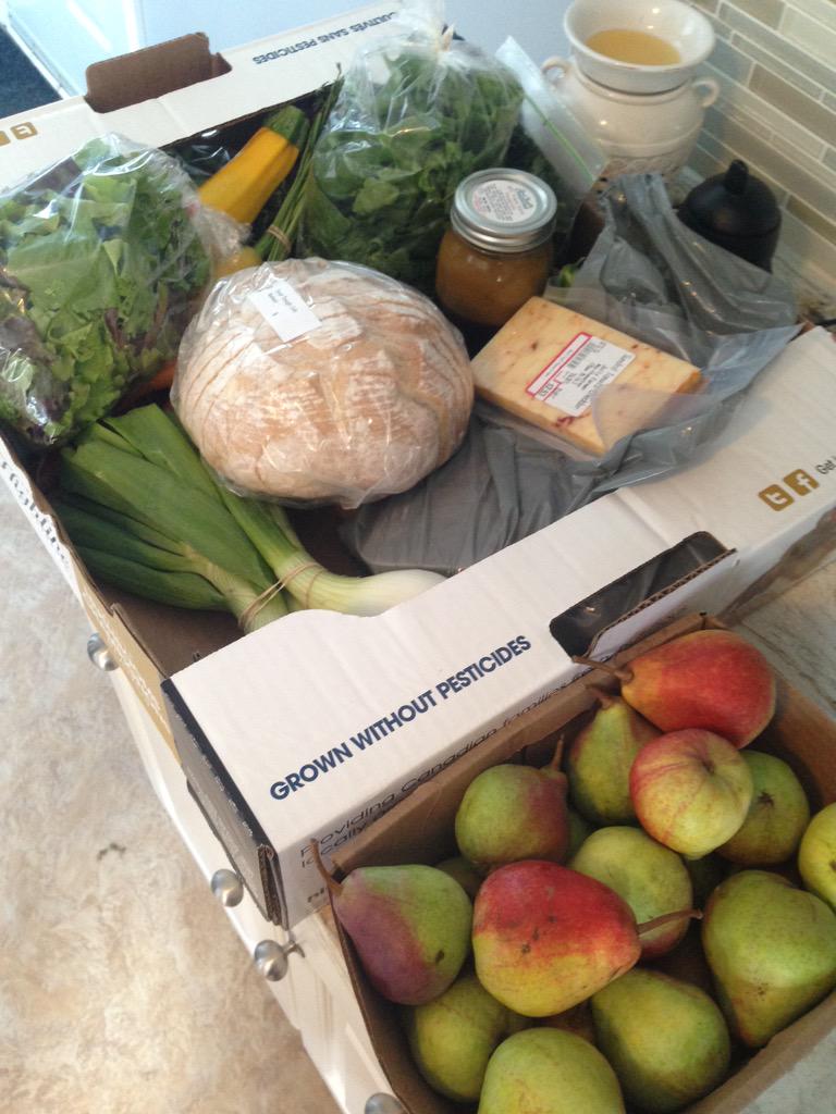 jenniferhamel's tweet photo. So excited for our first week of the box program! @realfoodsNB #eatlocal #supportlocal http://t.co/XAsRGSBVVE