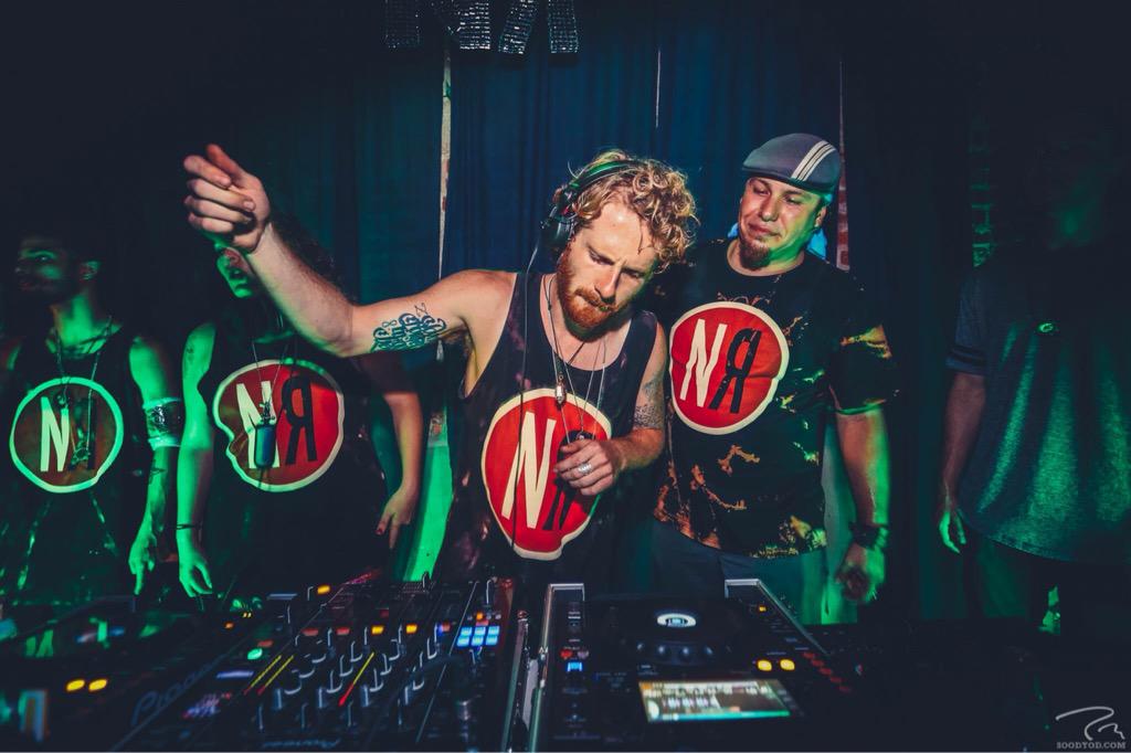 DavoidOfficial's tweet image. Ooooo lots of music coming atcha new EP will be finished soon!!!