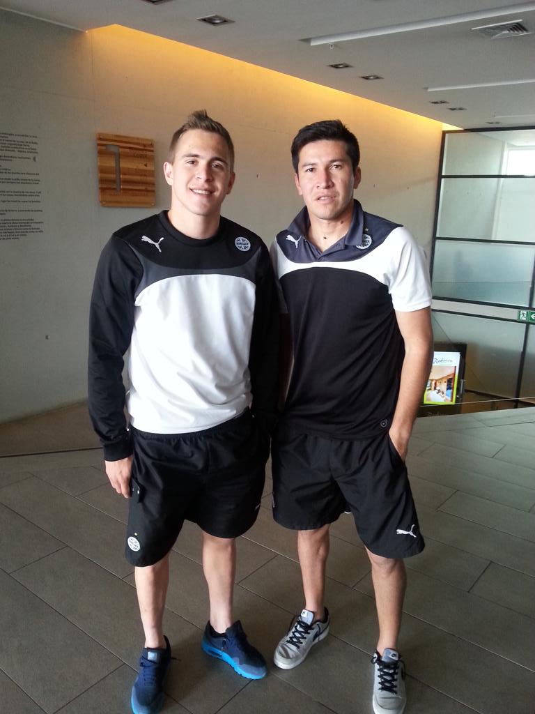 Felicidades a los seleccionados <a href="/victorcentu12/">Víctor Centurión</a> y @Robertpiris23 #Olimpia <a href="/FALG1080am/">Fútbol a lo Grande</a>