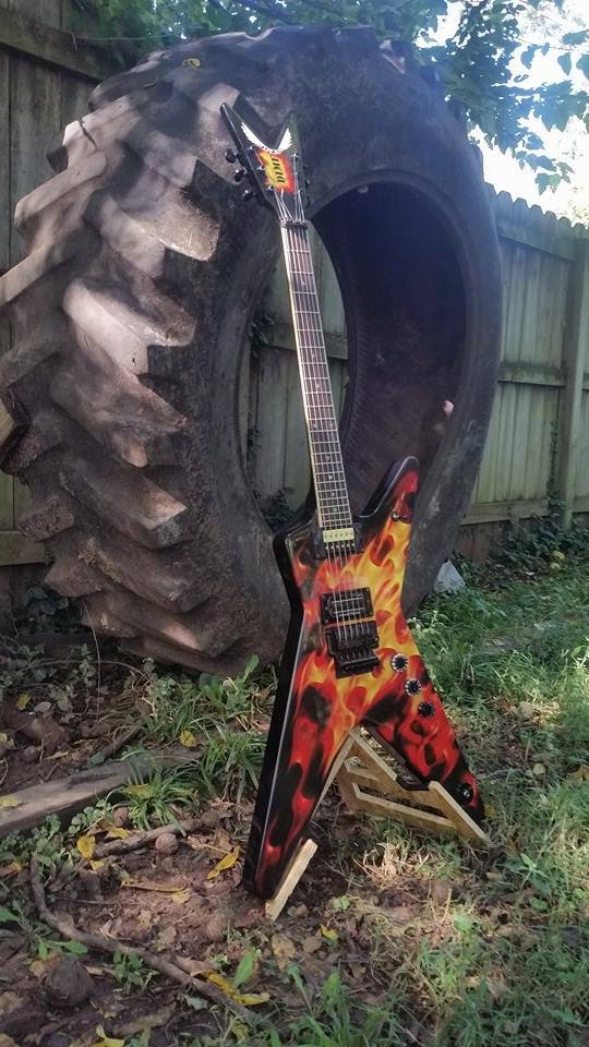 Happy Birthday, Dimebag Darrell!  