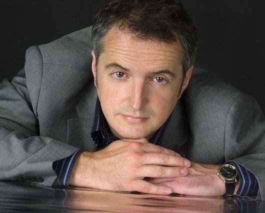 CoreProducers's tweet image. 2 days to go until #MuchAdoAboutCorby! Meet the host of our Word tent, author and spoken word artist @AndyGibney