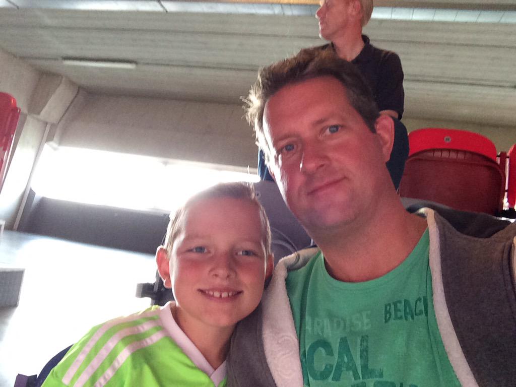 jvanderdoelen's tweet photo. Avondje genieten in de arena @ajax #ajajab http://t.co/3yGPYLceyC