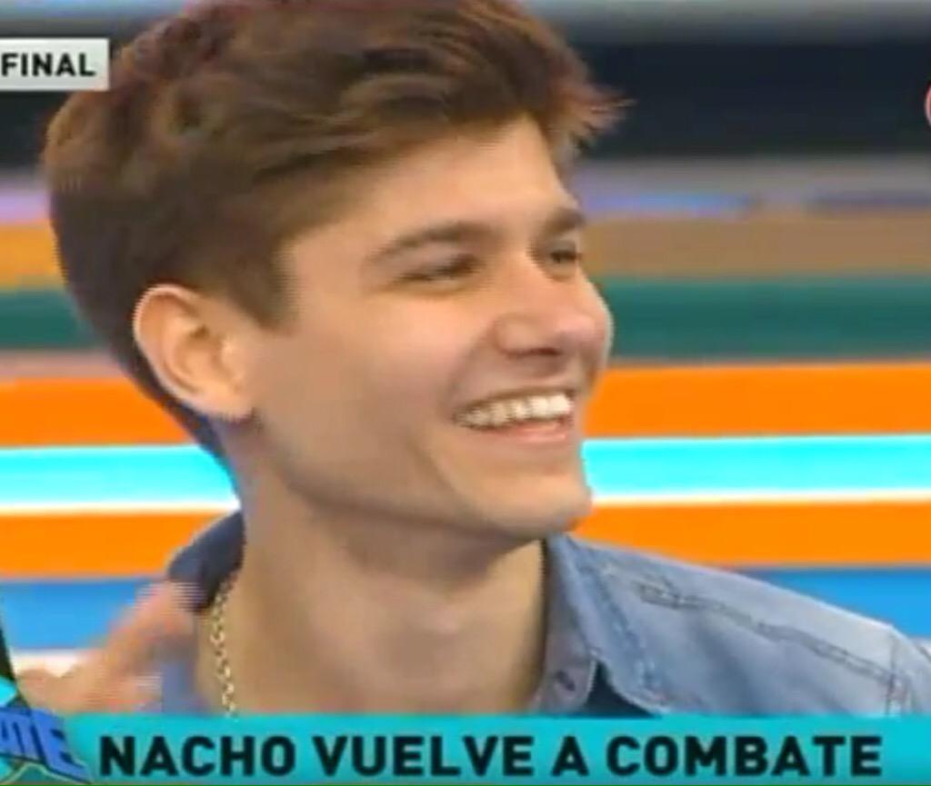 josefinitis14's tweet photo. Me editas esta foto? @xinficons http://t.co/fUDfEib3Bl