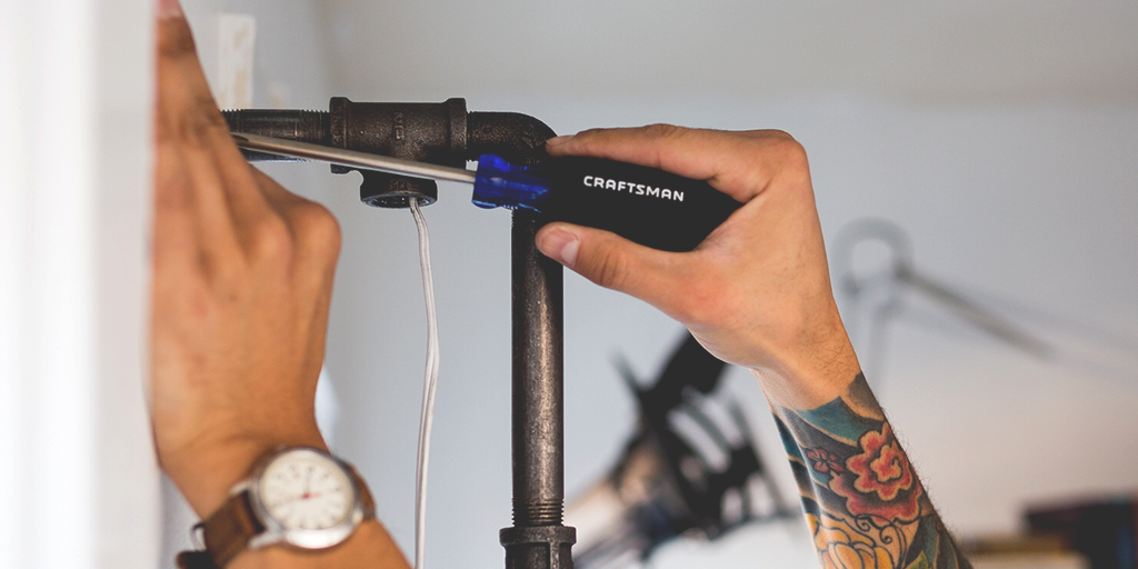 CraftsmanClub's tweet photo. What's better than one screwdriver? You guessed it--a whole ton of them! Take a look: http://t.co/tBAWOgMxR1 http://t.co/fQLs8YNMSu