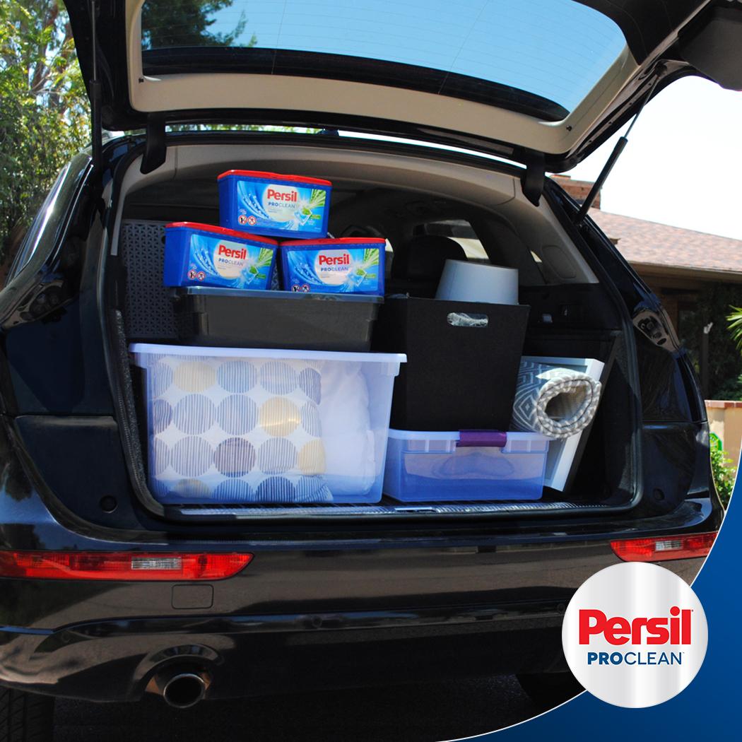 PersilLaundry's tweet photo. College is around the corner & the birds are ready to fly their nests! Have you packed Power-Caps yet? #DormChecklist http://t.co/Yw0V7joa67