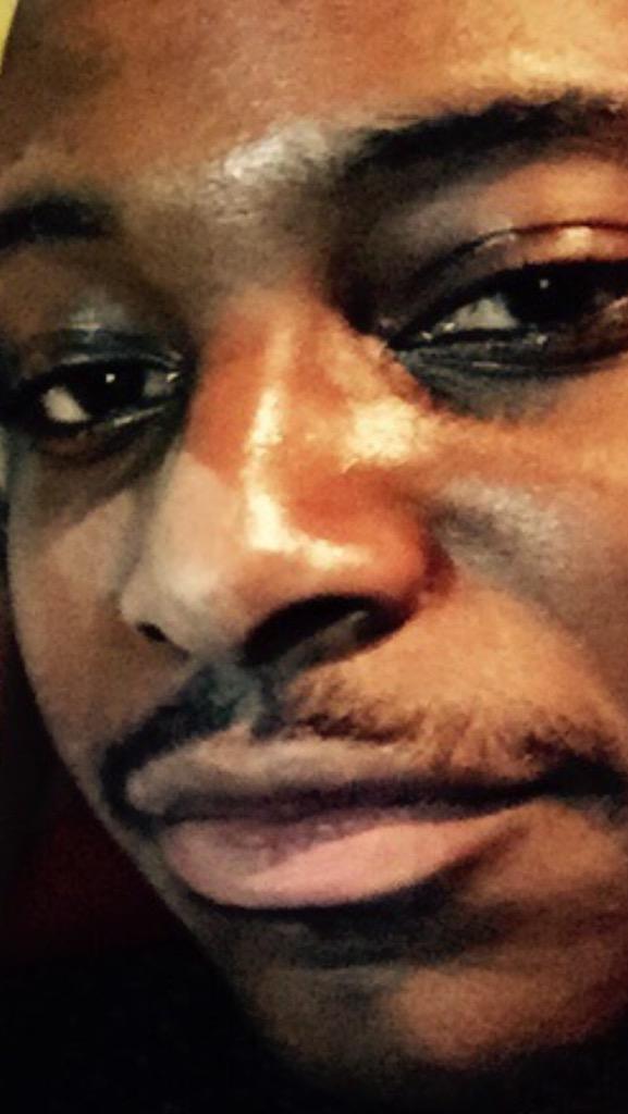 nashmuyeye23's tweet image. #BlackGuyProblems