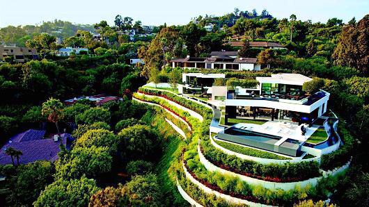 MoneyGoals_'s tweet image. A Billionaires Home 💰