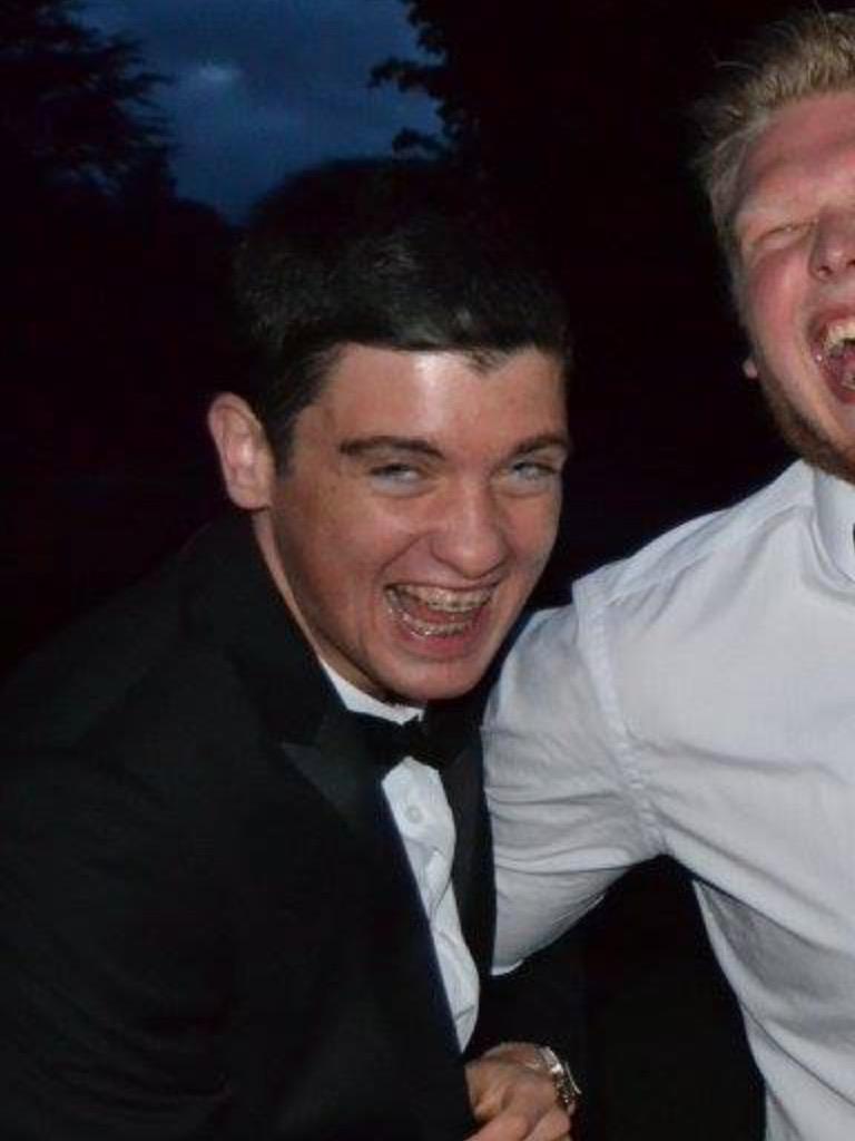 LivGoatHouse's tweet photo. @JordanRMatthews Enjoying himself http://t.co/pHz4Ps7ZOl