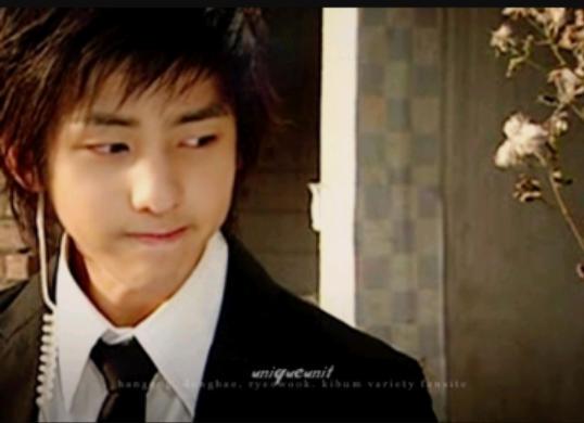 Happy birthday to my first ever bias!!! Super Junior\s Kim Kibum <3 <3 