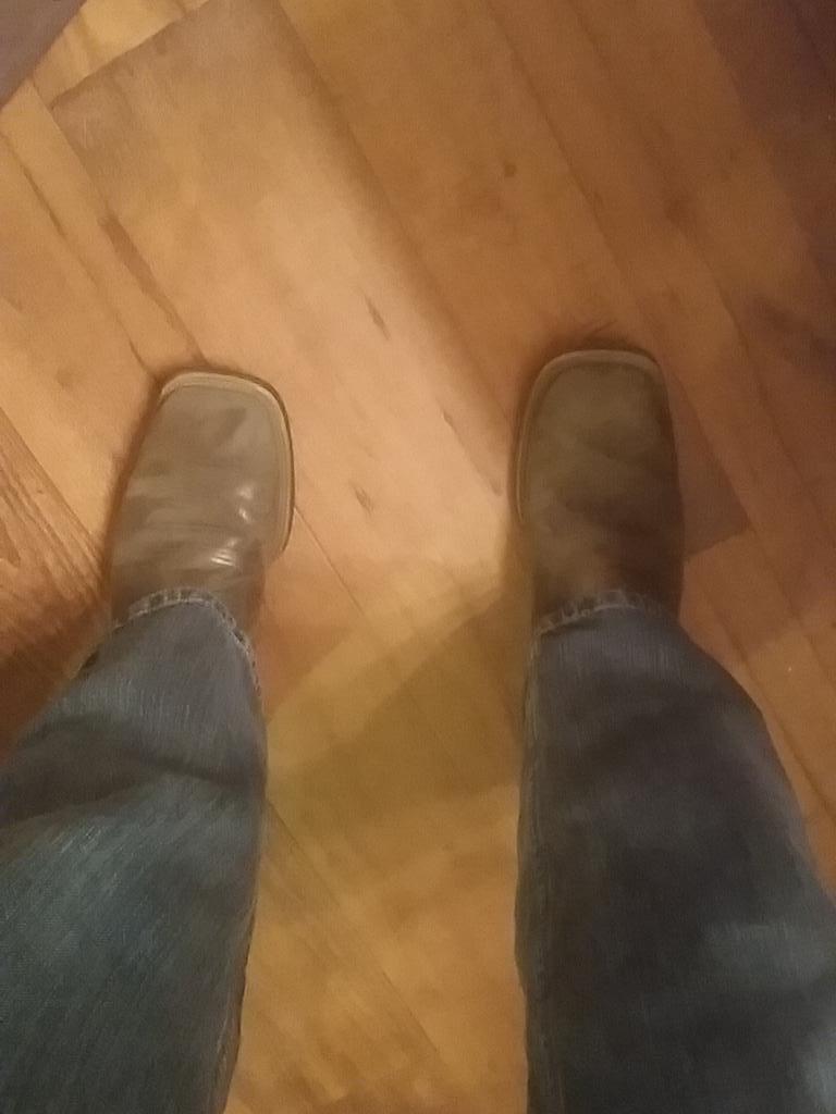 jariedel's tweet photo. Ready to kick it at #HCNKC @KCLiveBlock http://t.co/Yjp1Wsaeh2