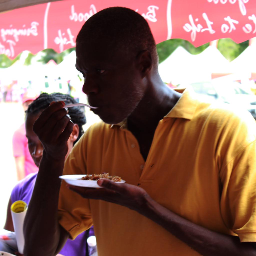 gracefoods's tweet photo. The students at UWI enjoying the easy to make meals from Chef Mazie #TeamGrace #UwiOrientation http://t.co/eZ71dTIpe6