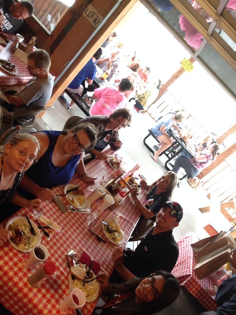 price_allyson's tweet image. Lunch at Rudy's. #scis #thanksray #wouldyoulikemorepotatosalad