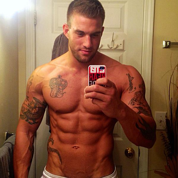 autumnraynne2's tweet photo. Hot!!!
http://t.co/NHUf8CxD91 #EARTG #devilshebecame #erotica http://t.co/wXItO5YOX7
