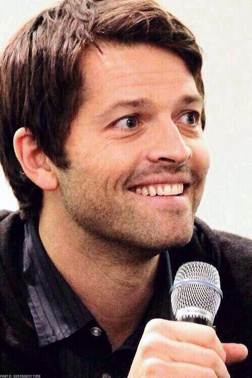 HAPPY BIRTHDAY MISHA COLLINS ILYSM 