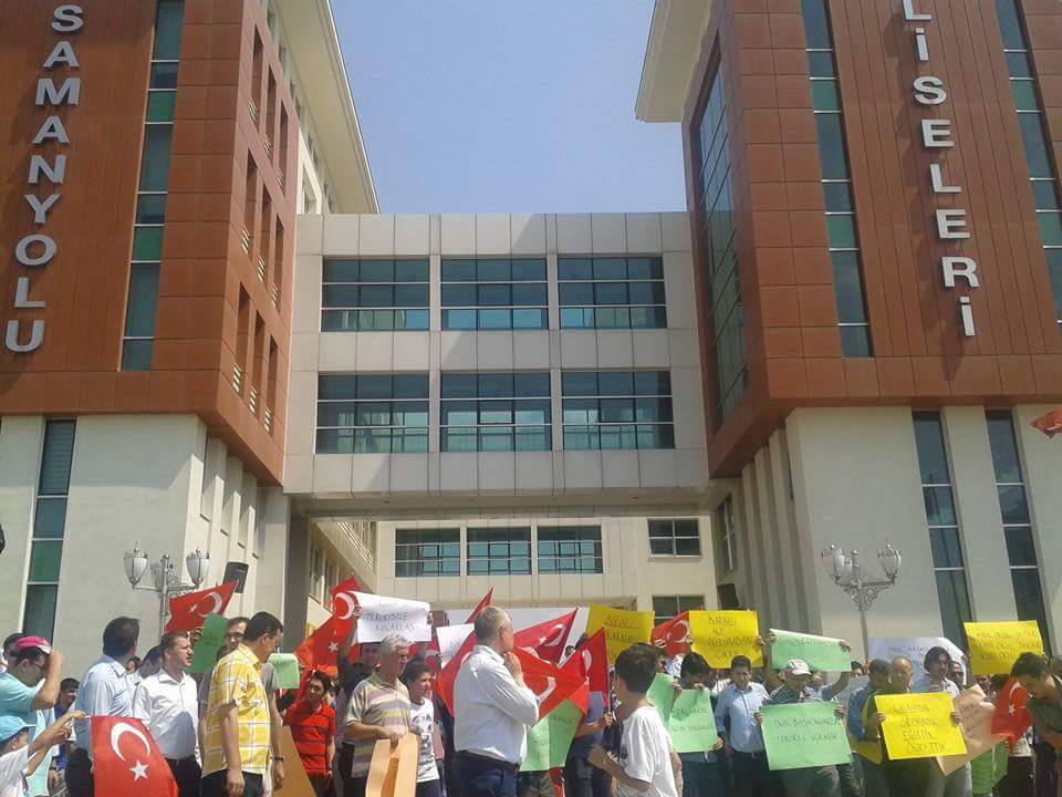 AYILDIRIM8's tweet photo. Masum insanlara yaplanların geldiği nokta, aynı zamanda #BarbarlarınBitişNoktası dır.
http://t.co/qx30u4AJnX”