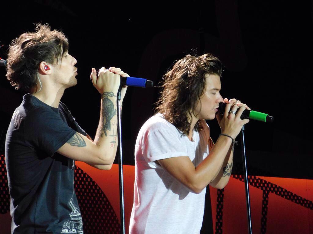larrytmht tweet picture