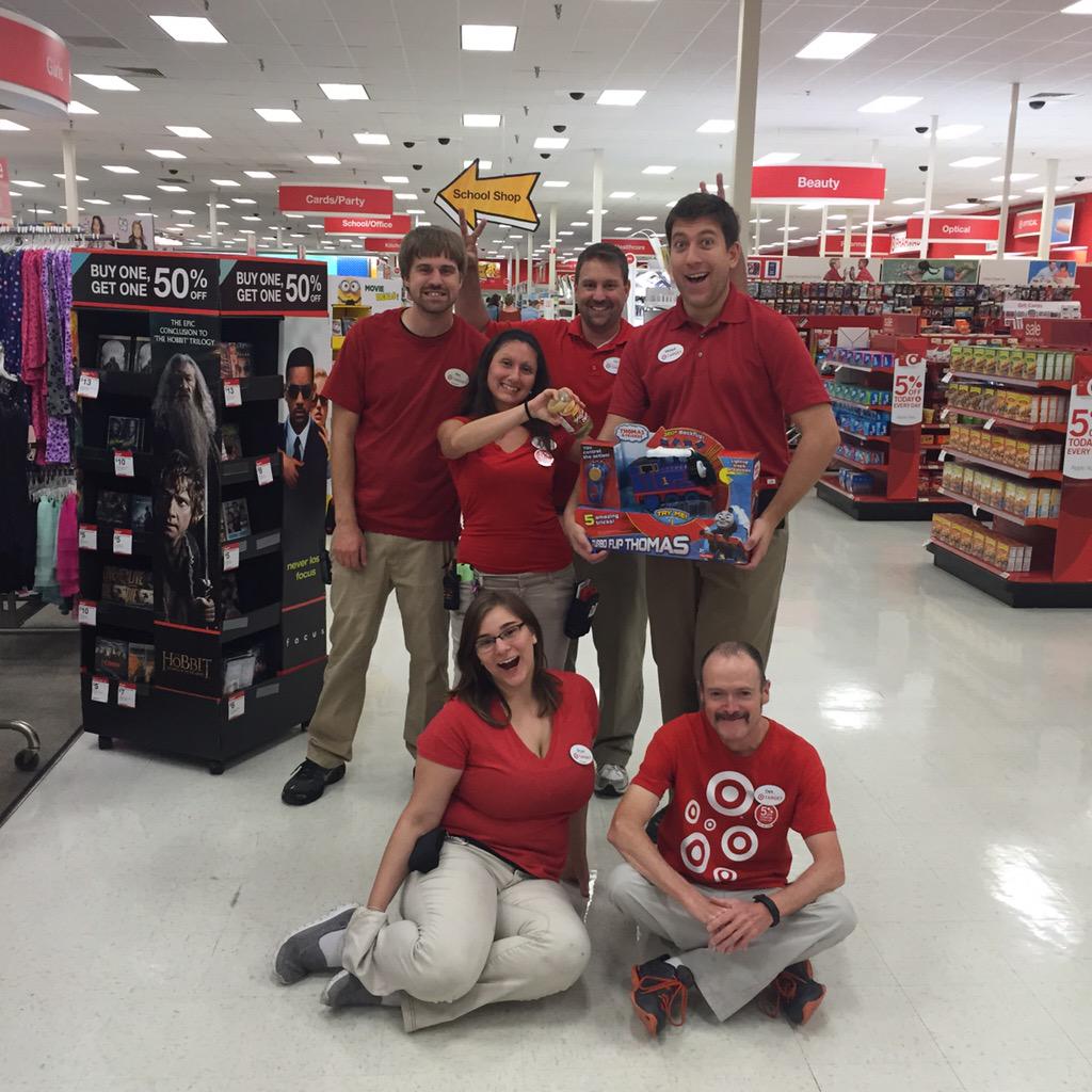 Gravy train?!  Thats T0082!  On a Thursday! #G196TidalWave