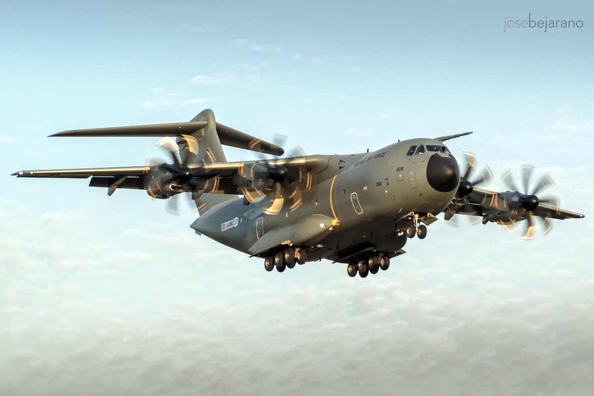joseabejarano's tweet photo. Just landed today:RAF408 1st test flight @AirbusFans @AirbusGroupLIVE @AirbusDS @70SqnA400M @7644Sqn @RoyalAirForceUK http://t.co/wHm3jdXl0w