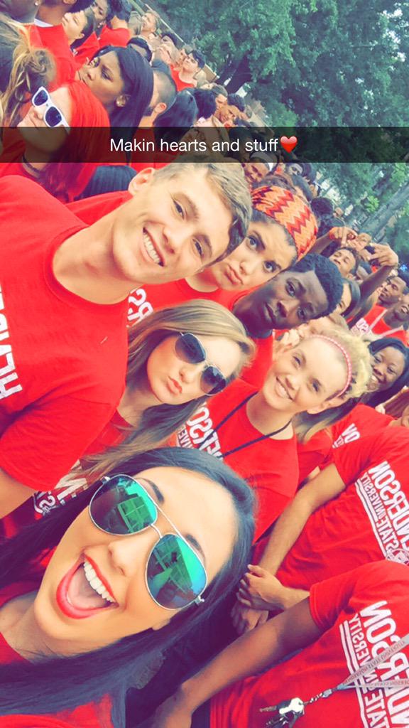__hopesmith's tweet photo. @HendersonPres @HSU2019 http://t.co/Met3Y47U7q