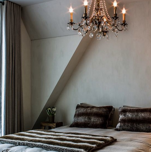 Pure & Original Twitterren: "Wat heerlijke slaapkamer in Fresco kalkverf kleur: Silver Plate. Slaap Lekker! #kalkverf #pureandoriginal http://t.co/KXVxU9r970" Twitter