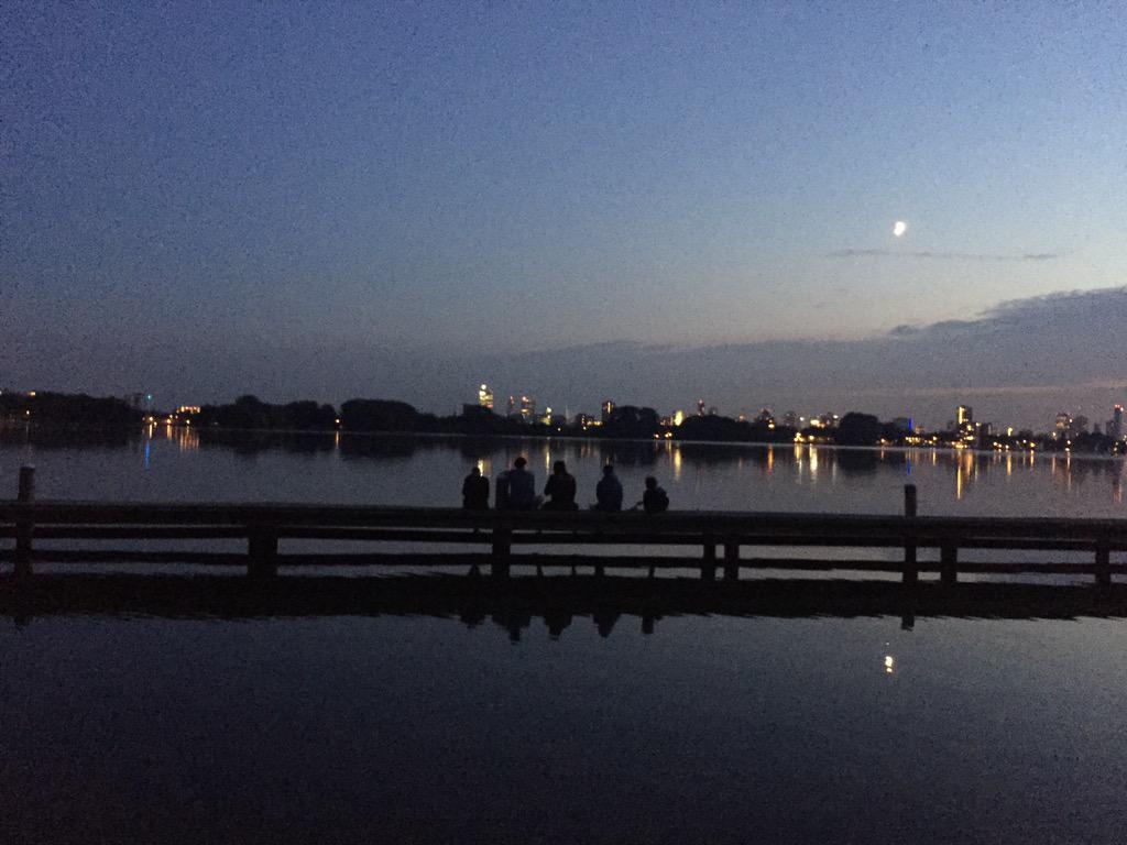 We namen even kijkje bij de Kralingse Plas...okay dat viel niet tegen #rotterdam #010 #zomeravond