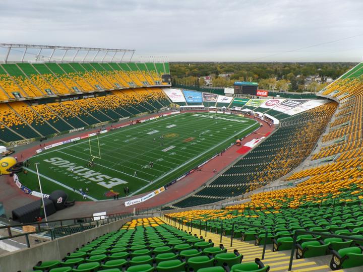 GoElks's tweet photo. Tweet more! Seriously. The #Esks &amp; @TELUS are bringing FREE WiFi to Commonwealth Stadium http://t.co/1tMgT1oLuE