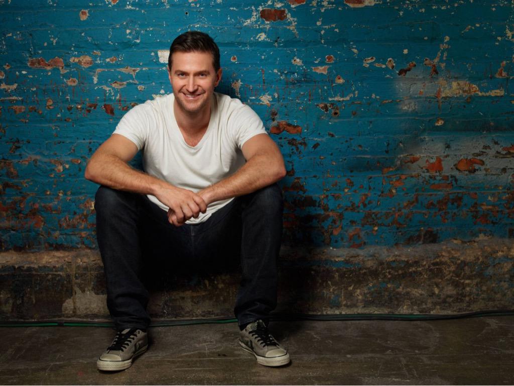 RCArmitage's tweet photo. .@CybersmileHQ lets donate in multiples of 4!!! 44p $4.44 €44 £444.00 http://t.co/86EouguEYu