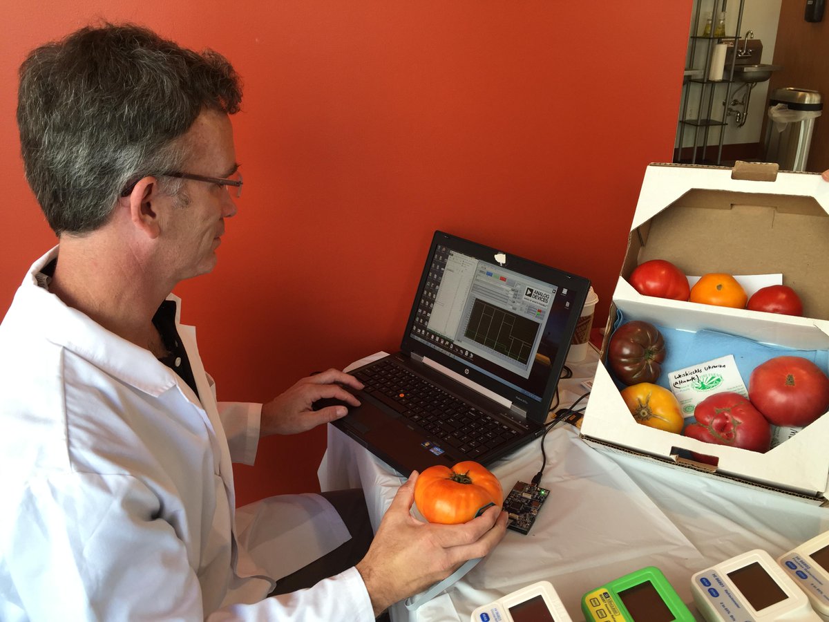 edie_kramer's tweet photo. Vital signs of tomatoes??? JP O’Connor @adi_news gathers scientific data for #agriculture #IOT @ #BostonTomatoContest http://t.co/t9O6MoSNdJ