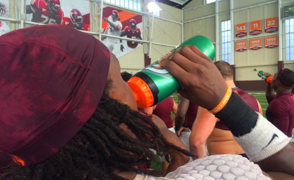 HokiesFB's tweet image. Cooling it down ... 

#VTCampLife 💼