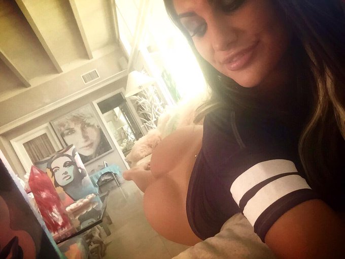 Waiting on set isn't too bad when you have like a zillion fluffy pillows on the couch ?? #Brazzers #BGG