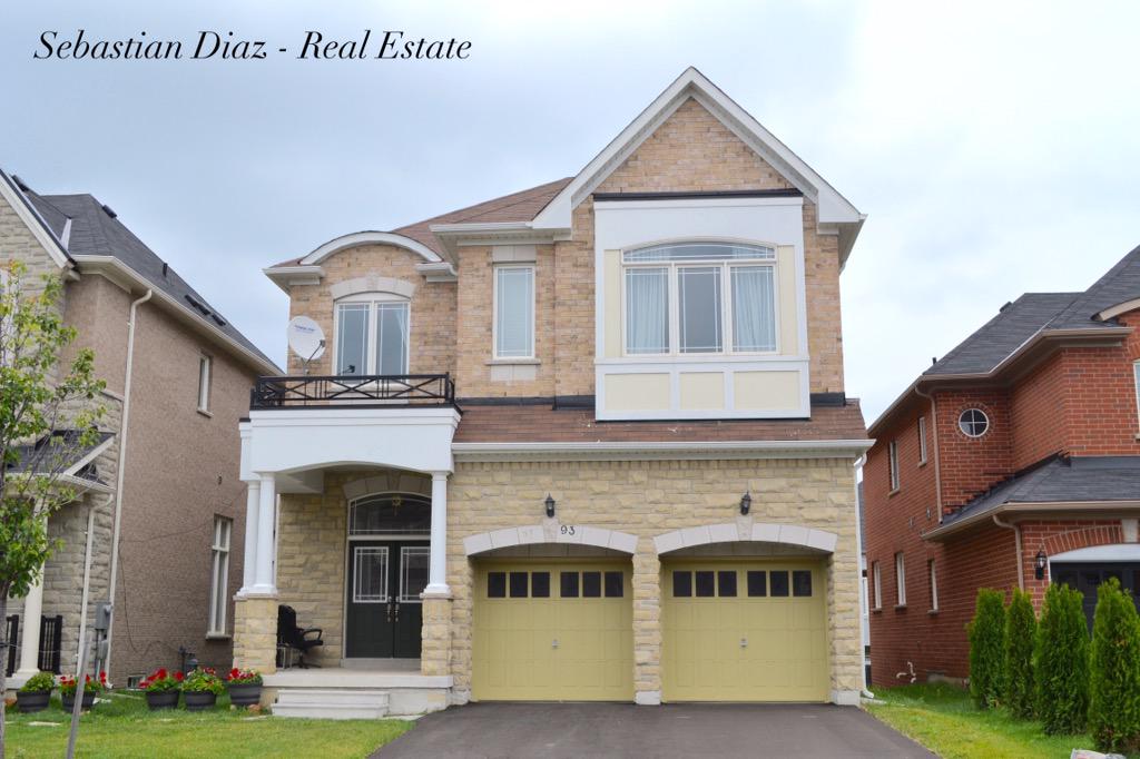 SebProperties's tweet photo. 🚩FOR LEASE: Million Dollar Home in #Vaughan / 4 + 1 Beds, 5 Baths, 2 Car Garage, Finished Basement / 📞📲 Me for Info! http://t.co/bG3byNyLbY