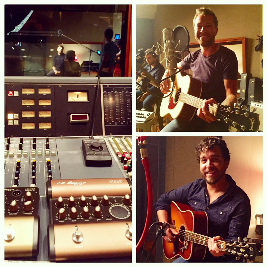 Jesse_Tucker's tweet photo. Great day in the studio w/ @bretteldredge & @deathraeCharles! Thanks, @gibsonguitar & @LRBaggs! #sessionDI #VenueDI http://t.co/Lko00aifpY