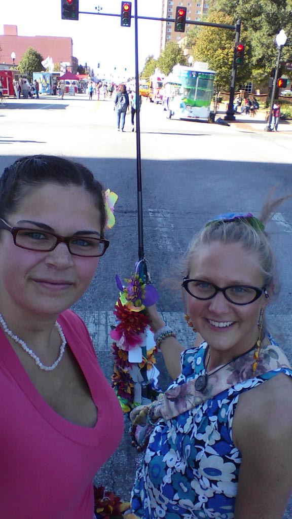 ShellofAllTrade's tweet image. We are at #ThirdThursday !Come see us!