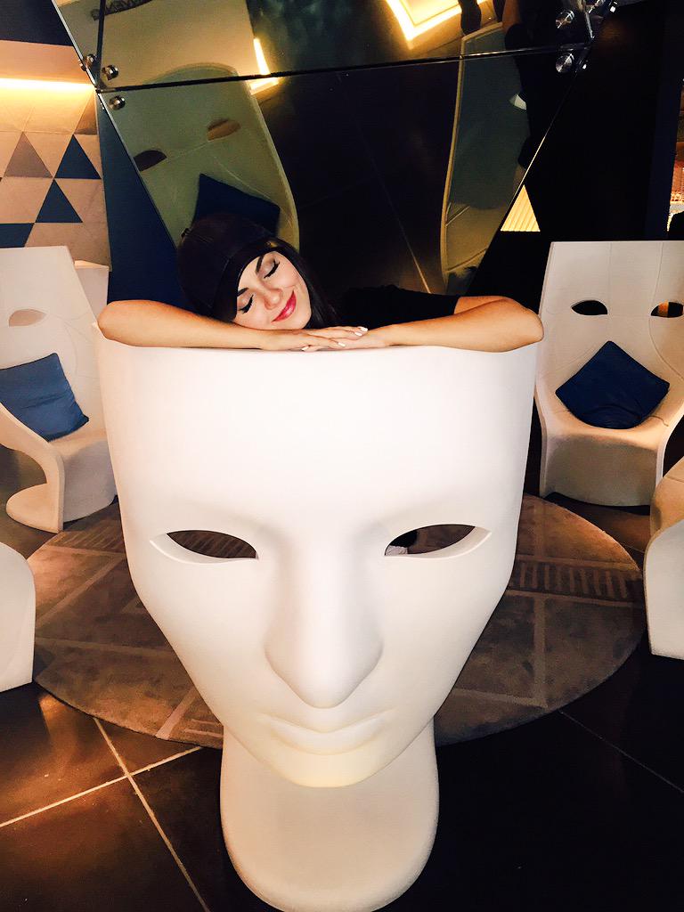 VictoriaJustice's tweet image. #TBT to this awesome chair in my hotel in Mexico City. 
Peekaboo,I see you 👀
I decided 2 add eyelashes in the 2nd pic