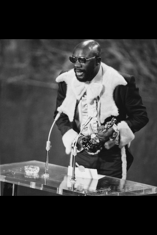 Happy Birthday Isaac Hayes! \"Going In Circles\" is for the ages. Pic:Accepting Oscar for Shaft.  