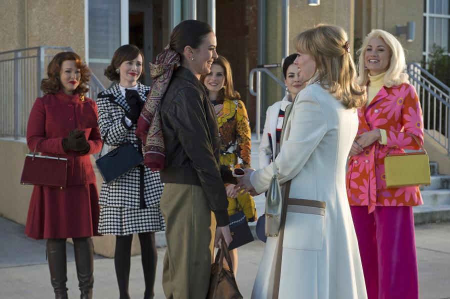 It's time! The season finale of #AstronautWivesClub starts now!