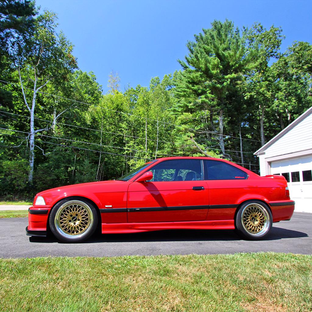 BMWE36M3BLOG's tweet photo. E36 M3 love http://t.co/D9ShKcuMWc