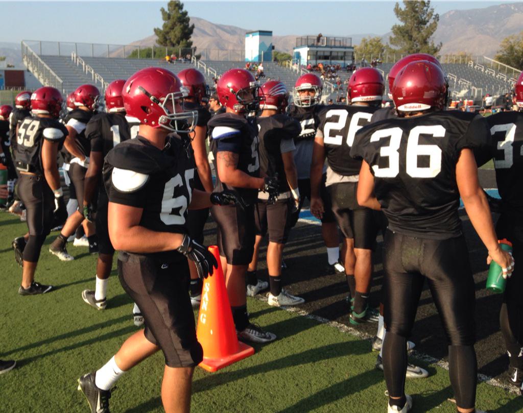 SportswithPep's tweet photo. Former Santiaaago great @abeybaby58_  and #APU at #SanGorgonio for scrimmage. @rula_berg http://t.co/2wJOkVTdS4